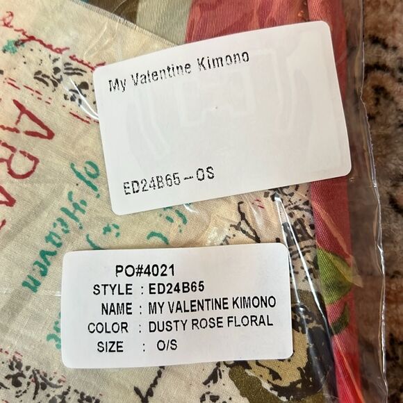 Aratta Silent Journey My Valentine Kimono Dusty Rose Floral ONE SIZE - Picture 6 of 6